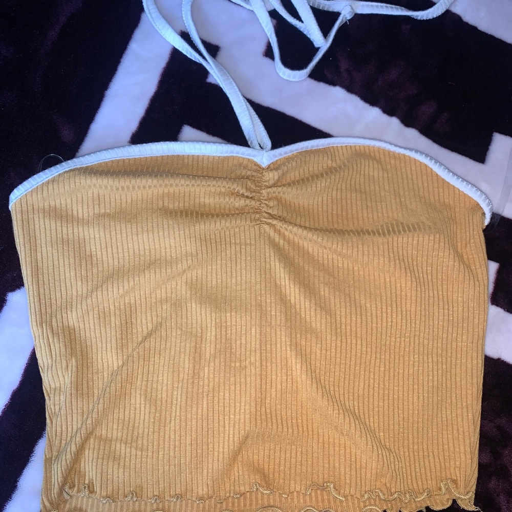 Fashion nova crop top